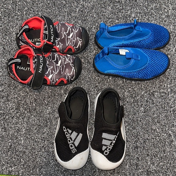 Nautica/Adidas Kids Black and Red Water Shoes - Picture 1 of 5